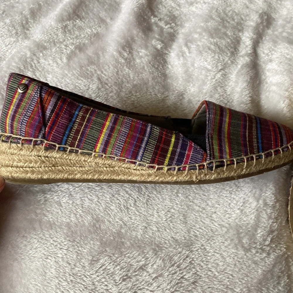LifeStride espadrilles with 1” wedge / multi-colored - Size 8.5 - Picture 6 of 16
